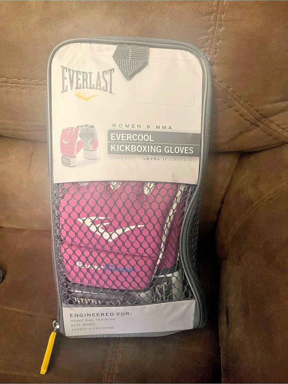 Everlast Evercool Kickboxing Gloves Women’s MMA